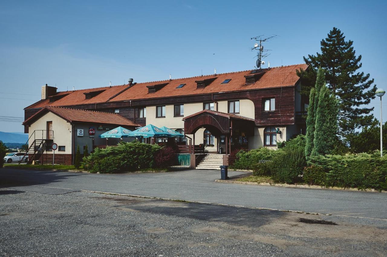Motel Tosanovice Dolni Tosanovice Экстерьер фото