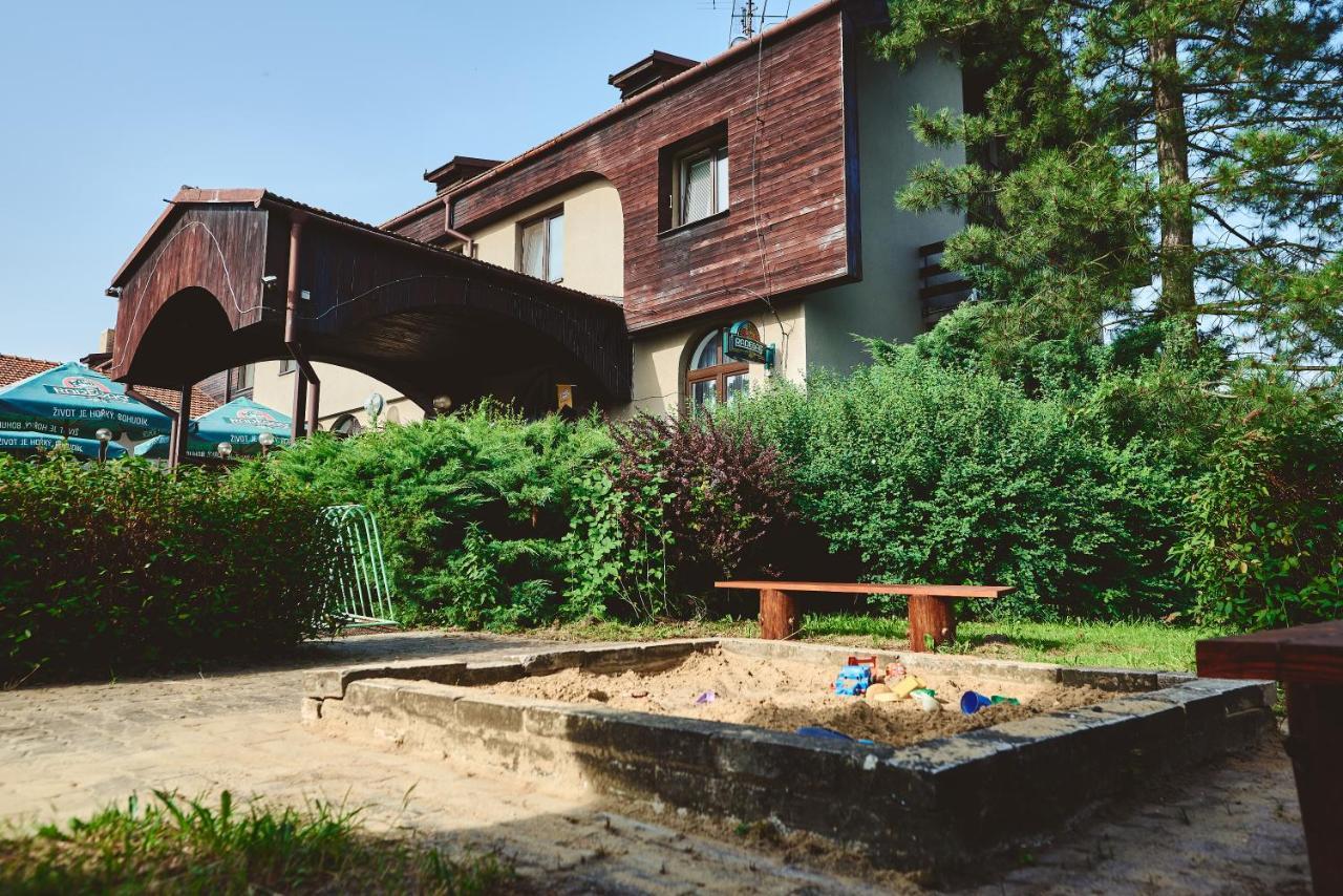 Motel Tosanovice Dolni Tosanovice Экстерьер фото